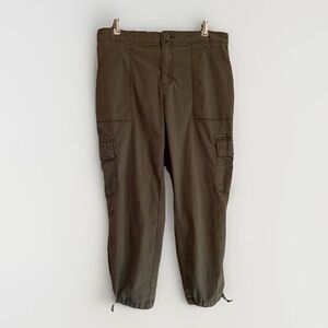 Social Standard by Sanctuary Cargo Capri Pants Womens L Army Green Y2K Retro